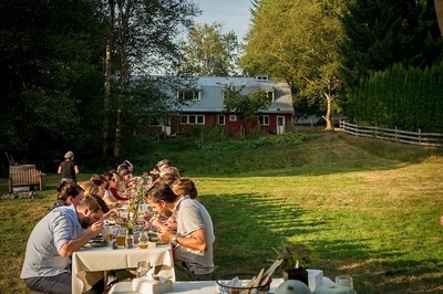 Outdoor dining on the farm with the Forage chef